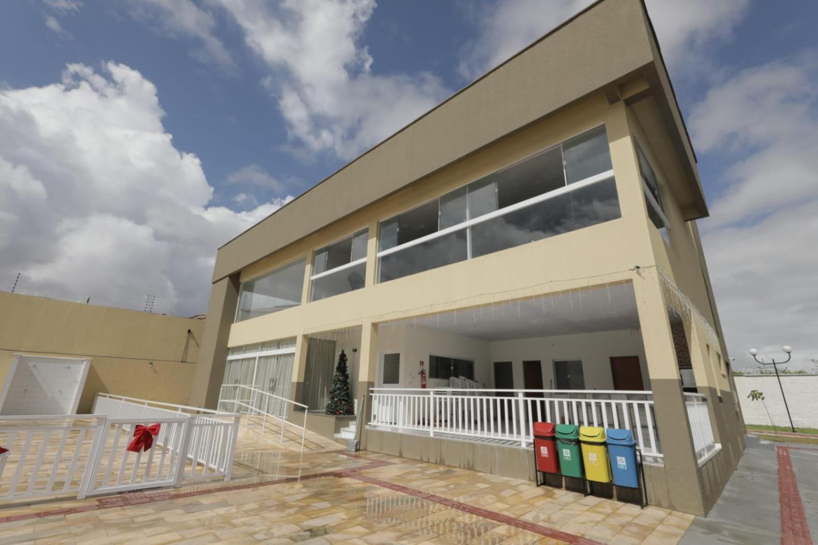 Apartamento Luxuoso A 2Km Da Litoranea Sao Luis  Exterior photo